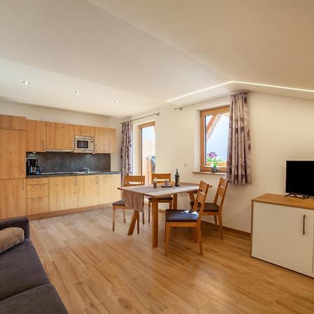 Innergasserhof Ferienwohnung Edelweiss St. Martin in Passeier Exterior foto