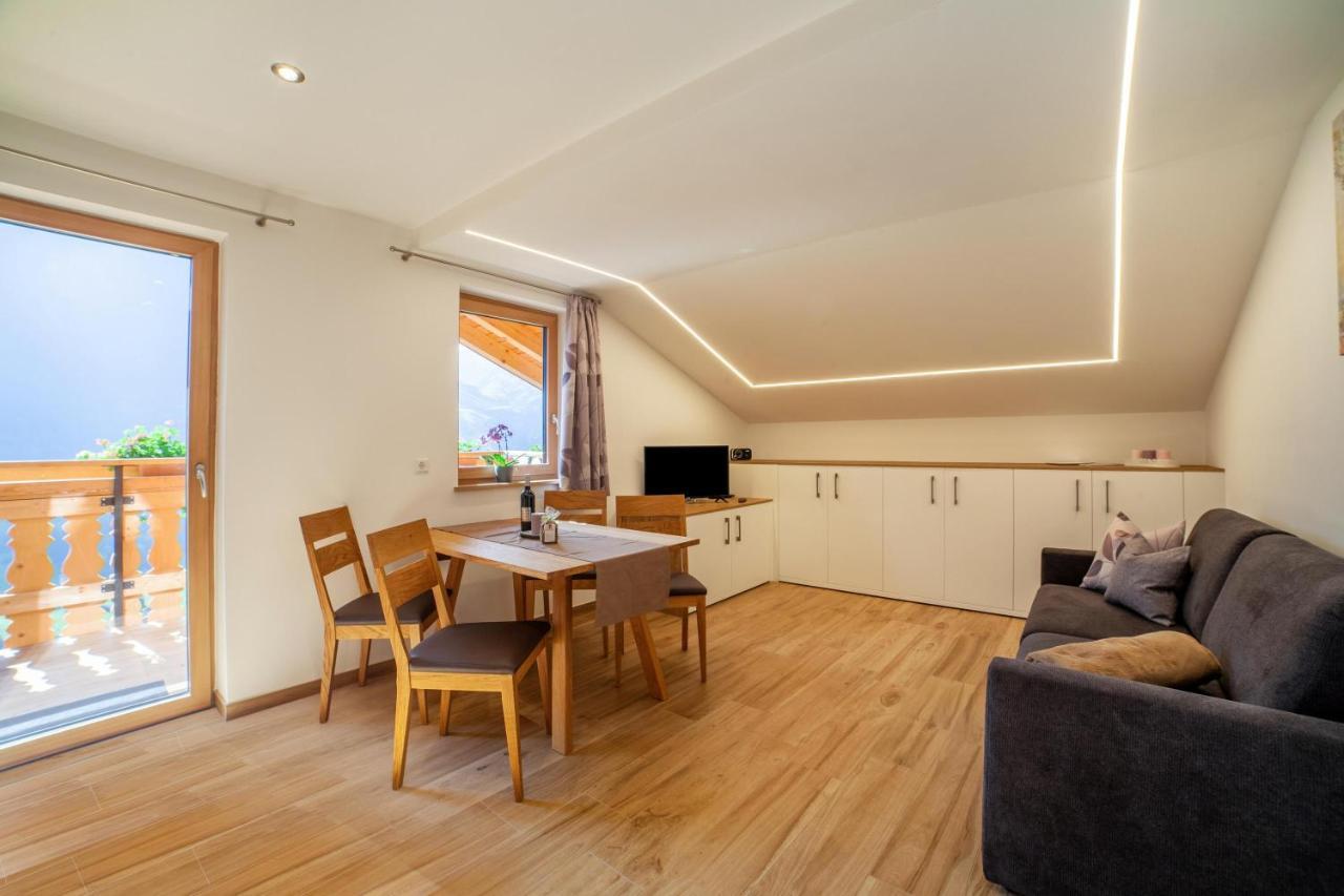Innergasserhof Ferienwohnung Edelweiss St. Martin in Passeier Exterior foto