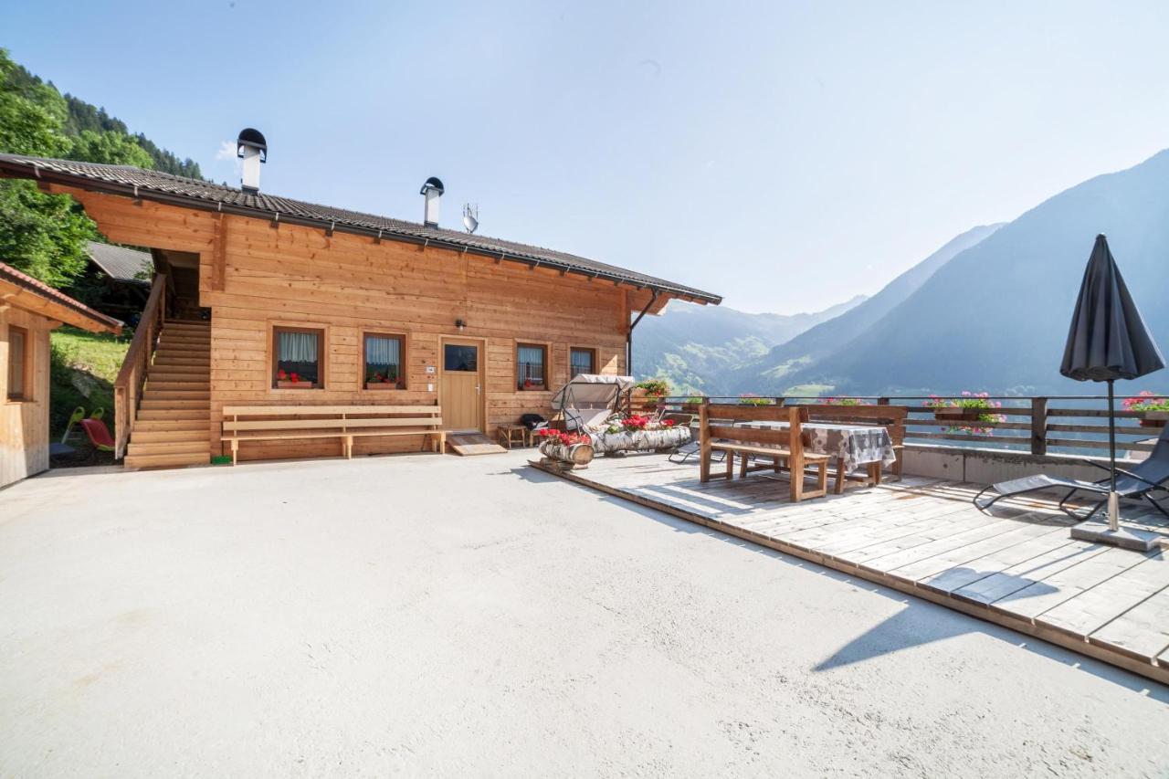 Innergasserhof Ferienwohnung Edelweiss St. Martin in Passeier Exterior foto