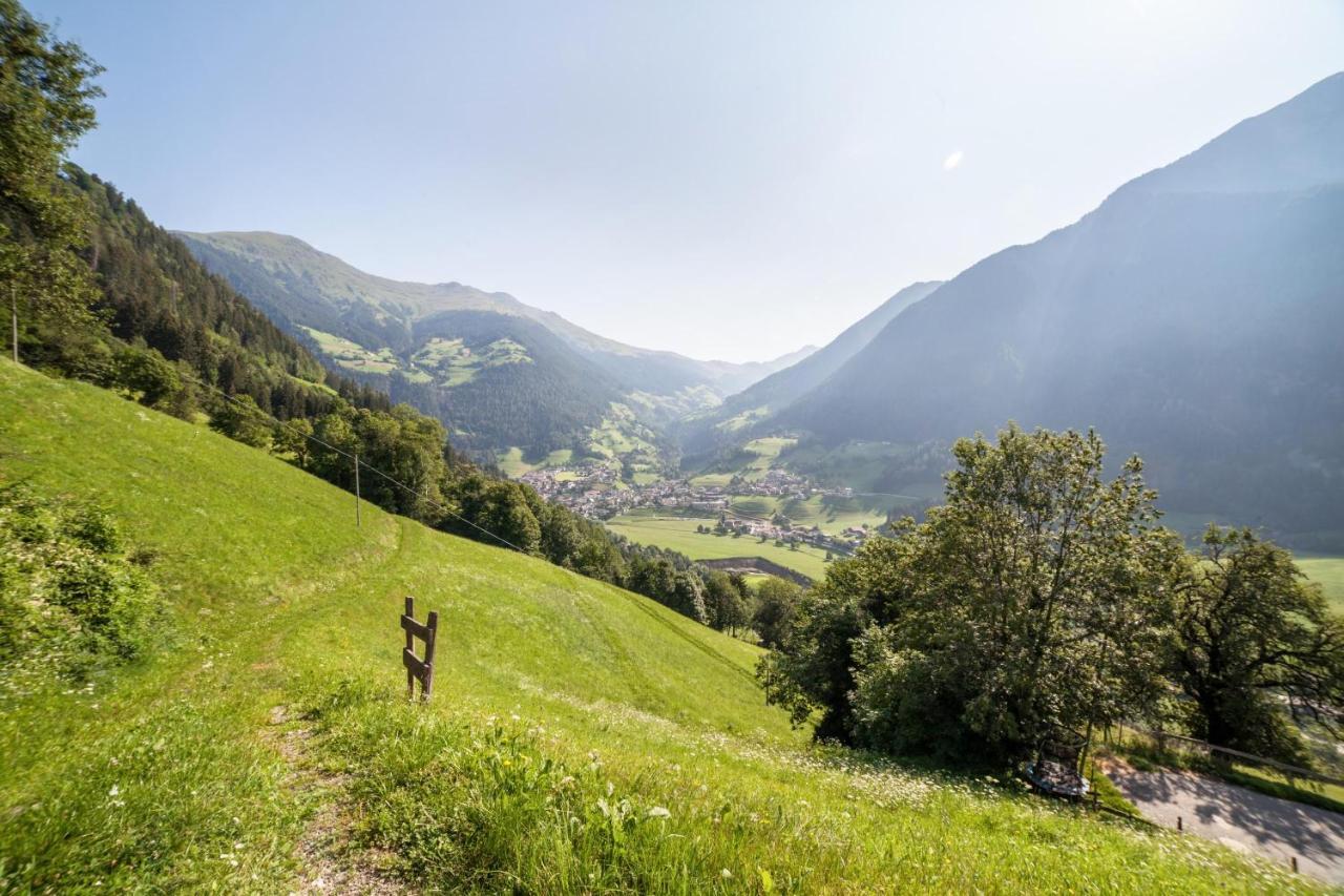 Innergasserhof Ferienwohnung Edelweiss St. Martin in Passeier Exterior foto